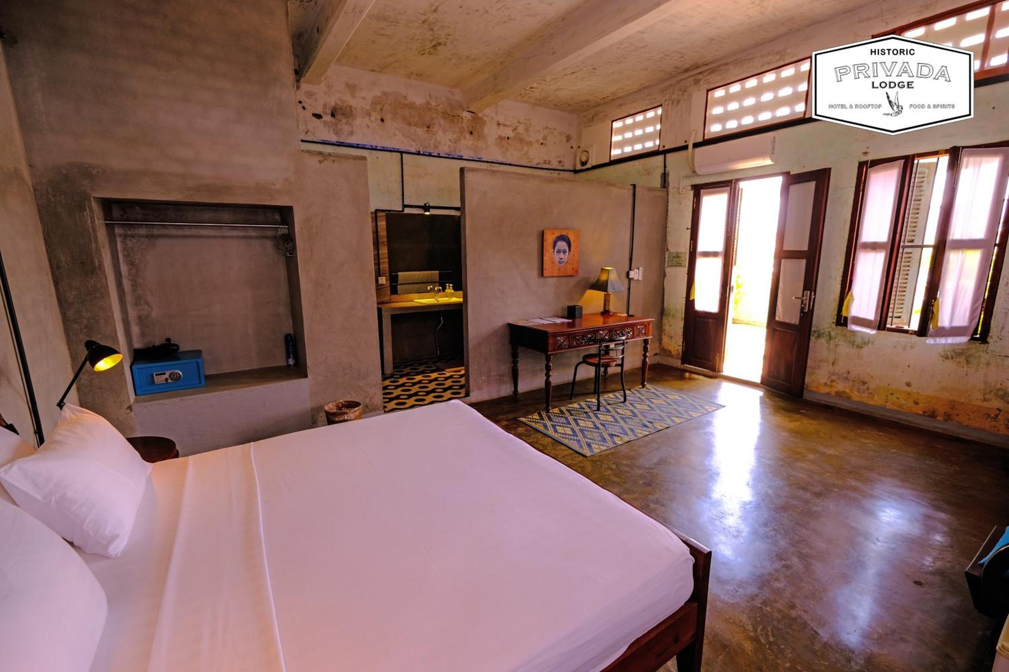 Privada Lodge - Historic Hotel Кратие Екстериор снимка
