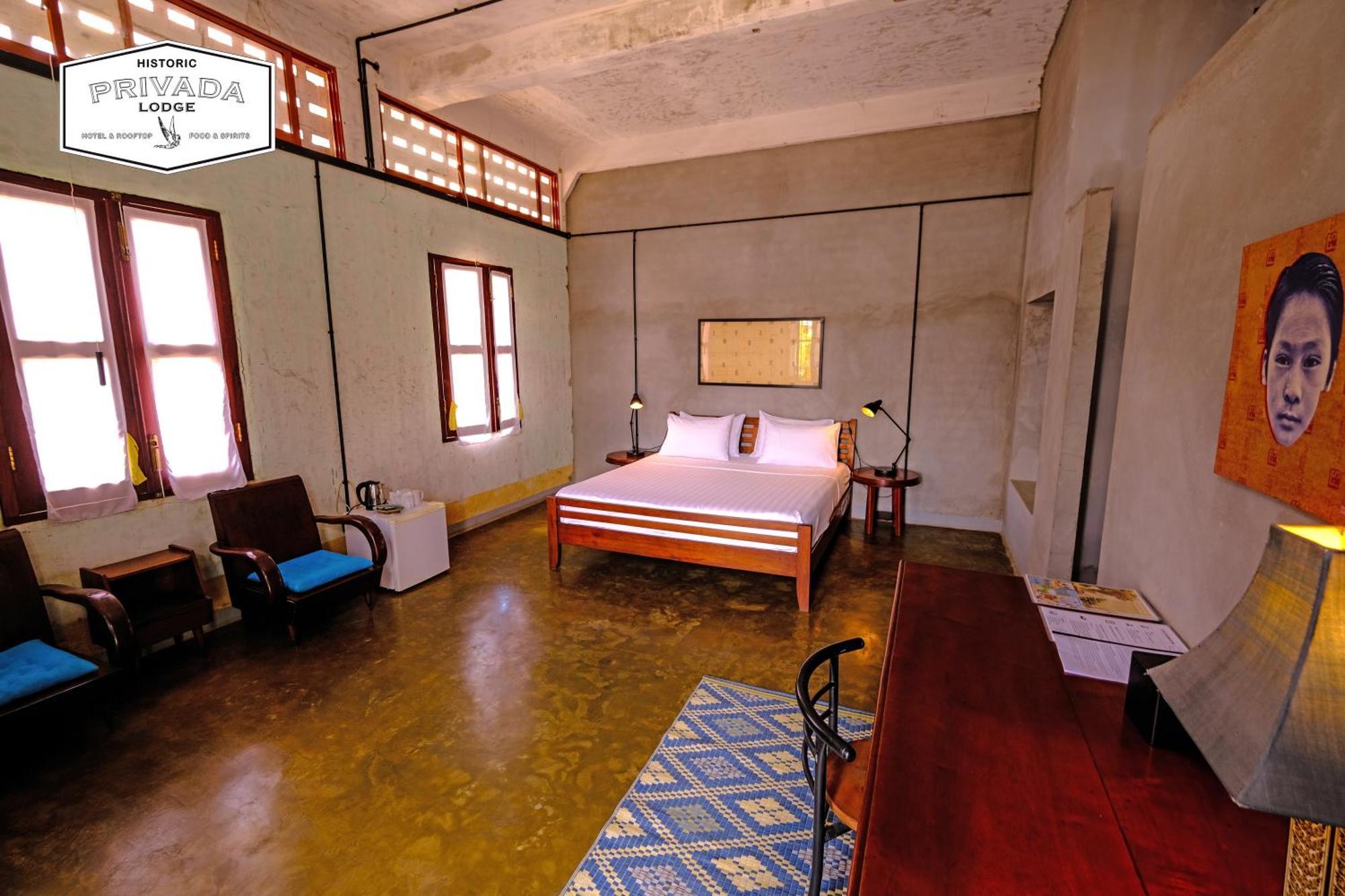 Privada Lodge - Historic Hotel Кратие Екстериор снимка